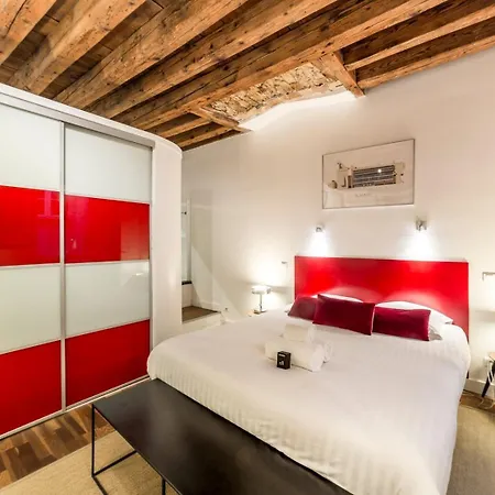 In | A Avec Clim Apartament *